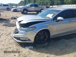 2018 Ford Fusion SE with VIN 3FA6P0H79JR237925, listed as a IAAI auction lot 40043643 with 147,919 mi miles. Bid and sale history available at carsss.com. Image 18.