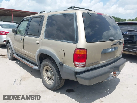 2000 Ford Explorer XLS z VIN 1FMZU62X2YZC51064, wystawiony jako IAAI lot #42562123 z przebiegiem 188 785 mil mil oraz . Historia ofert i sprzedaży dostępna na DreamBid. Obrazek 3.