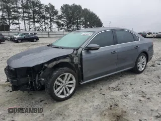 2018 Volkswagen Passat SE z VIN 1VWBA7A32JC003356, wystawiony jako Copart lot #44610375 z przebiegiem 70 950 mil mil oraz Szkoda całkowita • Salvage title. Historia ofert i sprzedaży dostępna na DreamBid. Obrazek 1.