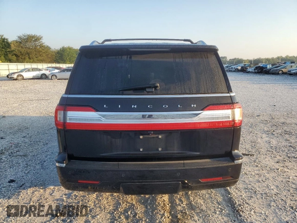 2019 Lincoln Navigator Reserve z VIN 5LMJJ2LT4KEL10282, wystawiony jako Copart lot #68874313 z przebiegiem 67 877 mil mil oraz . Historia ofert i sprzedaży dostępna na DreamBid. Obrazek 6.