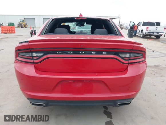 2015 Dodge Charger SXT z VIN 2C3CDXHG1FH901897, wystawiony jako IAAI lot #41795453 z przebiegiem 186 686 mil mil oraz . Historia ofert i sprzedaży dostępna na DreamBid. Obrazek 16.