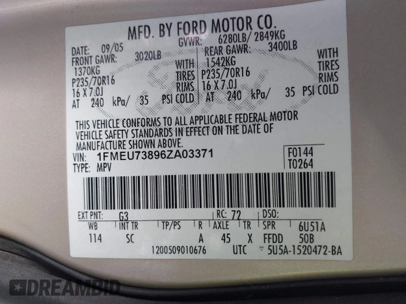 2006 Ford Explorer XLT with VIN 1FMEU73896ZA03371, listed as a IAAI auction lot 42100572 with 174,804 mi miles. Bid and sale history available at carsss.com. Image 9.
