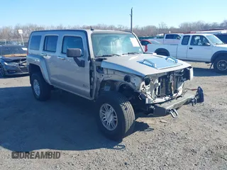 2007 Hummer H3 SUV with VIN 5GTDN13E078168015, listed as a IAAI auction lot 41695489 with 179,056 mi miles and . Bid and sale history available at DreamBid. Image 1.