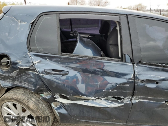 2014 Volkswagen Golf TDI w/Sunroof & Nav z VIN WVWDM7AJ3EW007700, wystawiony jako Copart lot #79607154 z przebiegiem Nie podano mil oraz Szkoda całkowita • Salvage title. Historia ofert i sprzedaży dostępna na DreamBid. Obrazek 10.