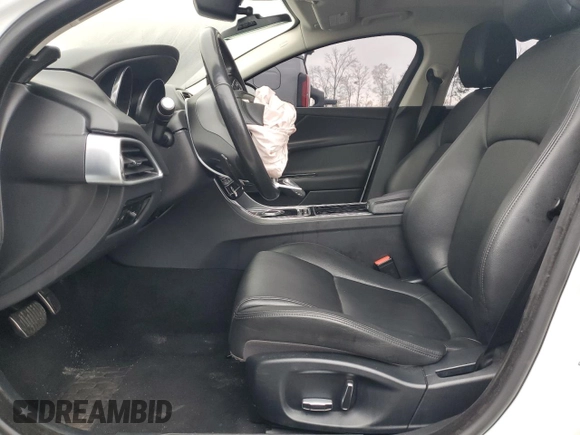 2019 Jaguar XE 25t Premium with VIN SAJAD4FX2KCP54489, listed as a Copart auction lot 85994934 with 79,018 mi miles and Salvage Title. Bid and sale history available at carsss.com. Image 7.