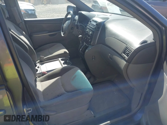 2007 Toyota Sienna CE with VIN 5TDZK23C97S078643, listed as a IAAI auction lot 41991258 with 133,313 mi miles. Bid and sale history available at carsss.com. Image 5.