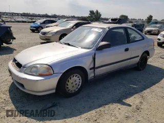 1996 Honda Civic DX with VIN 1HGEJ6228TL048354, listed as a Copart auction lot 63229044 with 117,321 mi miles and Salvage Title. Bid and sale history available at carsss.com. Image 1.