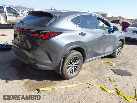 2024 Lexus NX 350h Premium z VIN 2T2GKCEZ4RC023717, wystawiony jako IAAI lot #41667789 z przebiegiem Nie podano mil oraz . Historia ofert i sprzedaży dostępna na DreamBid. Obrazek 4.