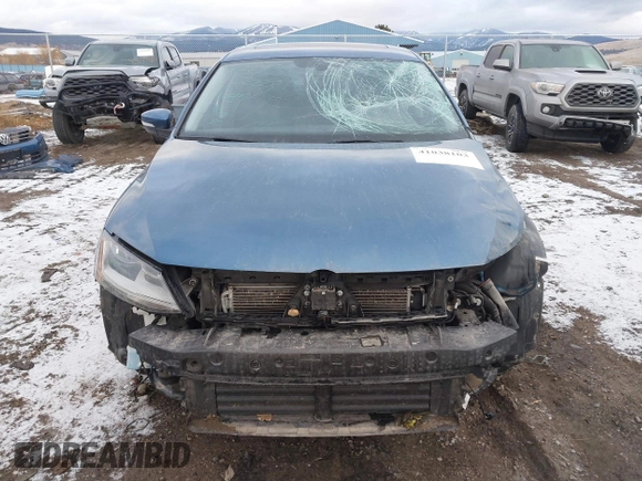 2017 Volkswagen Jetta SEL with VIN 3VWL17AJ6HM397343, listed as a IAAI auction lot 41038103 with 75,752 mi miles and . Bid and sale history available at DreamBid. Image 13.