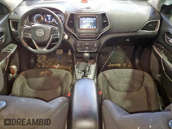 2019 Jeep Cherokee Latitude z VIN 1C4PJLCB6KD165203, wystawiony jako Copart lot #58009195 z przebiegiem 170 021 mil mil oraz Czysty tytuł • Clean title. Historia ofert i sprzedaży dostępna na DreamBid. Obrazek 8.