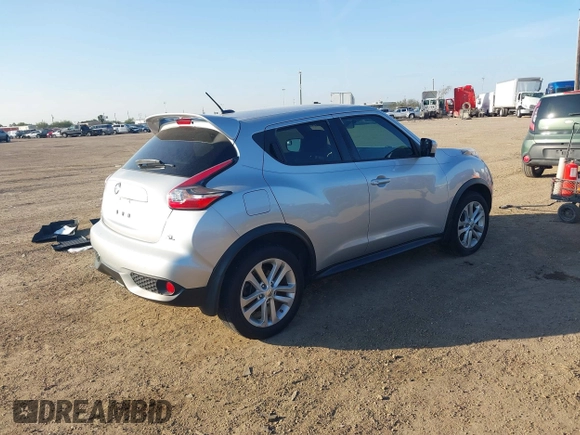 2015 Nissan Juke S with VIN JN8AF5MR8FT512836, listed as a IAAI auction lot 41143224 with 66,728 mi miles. Bid and sale history available at carsss.com. Image 4.