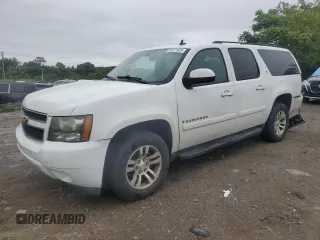 2008 Chevrolet Suburban LT w/3LT with VIN 3GNFK163X8G276423, listed as a Copart auction lot 69371624 with 200,903 mi miles and Salvage Title. Bid and sale history available at carsss.com. Image 1.