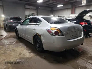 2008 Nissan Altima 2.5 with VIN 1N4AL21E68C210264, listed as a Copart auction lot 47250575 with 176,733 mi miles and Salvage Title. Bid and sale history available at carsss.com. Image 2.