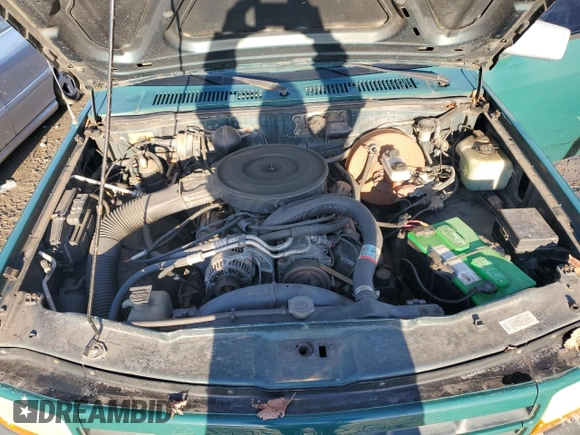 1995 Dodge Dakota z VIN 1B7GG23Y6SW902465, wystawiony jako Copart lot #44148865 z przebiegiem 174 126 mil mil oraz Czysty tytuł • Clean title. Historia ofert i sprzedaży dostępna na DreamBid. Obrazek 11.