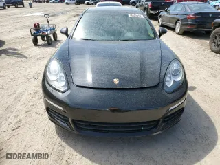 2016 Porsche Panamera 4 with VIN WP0AA2A72GL007825, listed as a Copart auction lot 46689204 with 92,547 mi miles. Bid and sale history available at carsss.com. Image 5.