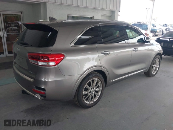 2017 Kia Sorento SX with VIN 5XYPK4A59HG291257, listed as a IAAI auction lot 42450031 with 68,734 mi miles and . Bid and sale history available at DreamBid. Image 4.