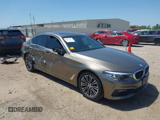 2017 BMW 5 Series 530i с VIN WBAJA5C31HG895003, выставлен на аукционе IAAI как лот 41987473 с пробегом 59 646 миль миль и . История ставок и продаж доступна на DreamBid. Изображение 1.