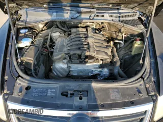 2009 Volkswagen Touareg VR6 с VIN WVGBE77L29D022277, выставлен на аукционе Copart как лот 43287925 с пробегом 184 860 миль миль и Списание • Salvage title. История ставок и продаж доступна на DreamBid. Изображение 14.