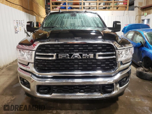 2023 Ram 2500 Big Horn with VIN 3C6UR5DJ7PG580593, listed as a Copart auction lot 61341974 with 4,650 mi miles and Clean Title. Bid and sale history available at carsss.com. Image 5.