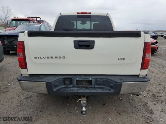 2013 Chevrolet Silverado 1500 LTZ with VIN 3GCPKTE71DG156856, listed as a Copart auction lot 50434985 with 199,867 mi miles and Clean Title. Bid and sale history available at carsss.com. Image 6.