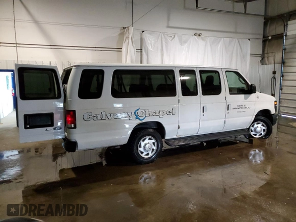 2013 Ford Econoline Passenger XL with VIN 1FBSS3BL2DDA83459, listed as a Copart auction lot 71998904 with 70,163 mi miles and Salvage Title. Bid and sale history available at DreamBid. Image 3.