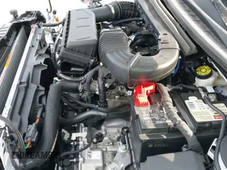 2025 Ford Escape ST-Line with VIN 1FMCU0MN4SUA02140, listed as a IAAI auction lot 42737429 with 3,150 mi miles and . Bid and sale history available at DreamBid. Image 20.