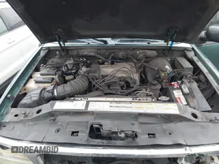 2000 Ford Explorer XLT с VIN 1FMZU63P9YUB63432, выставлен на аукционе IAAI как лот 41553738 с пробегом 332 946 миль миль и . История ставок и продаж доступна на DreamBid. Изображение 10.