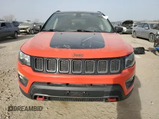 2018 Jeep Compass Trailhawk with VIN 3C4NJDDB4JT130342, listed as a Copart auction lot 49172715 with 112,618 mi miles and Salvage Title. Bid and sale history available at carsss.com. Image 5.