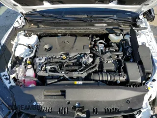 2025 Toyota Camry LE with VIN 4T1DAACK7SU543631, listed as a Copart auction lot 51137315 with 5,138 mi miles and Salvage Title. Bid and sale history available at carsss.com. Image 11.
