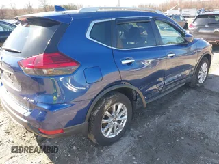 2017 Nissan Rogue SL with VIN 5N1AT2MV7HC884702, listed as a IAAI auction lot 41875438 with 107,738 mi miles. Bid and sale history available at carsss.com. Image 4.