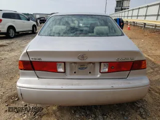 2000 Toyota Camry CE with VIN 4T1BG22K0YU957176, listed as a Copart auction lot 58276794 with 227,144 mi miles and Salvage Title. Bid and sale history available at carsss.com. Image 6.