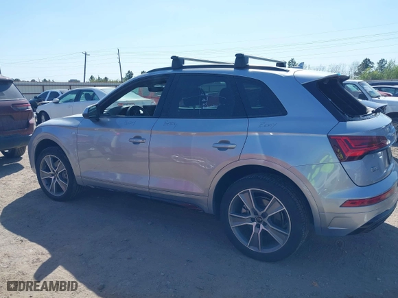 2025 Audi Q5 S line Premium with VIN WA1GAAFY0S2026775, listed as a IAAI auction lot 41866254 with 8,730 mi miles. Bid and sale history available at carsss.com. Image 14.