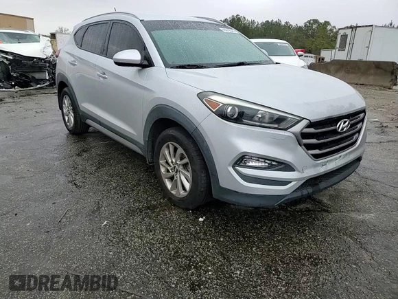 2017 Hyundai Tucson SE z VIN KM8J33A48HU278031, wystawiony jako Copart lot #49918545 z przebiegiem 125 382 mil mil oraz Szkoda całkowita • Salvage title. Historia ofert i sprzedaży dostępna na DreamBid. Obrazek 11.