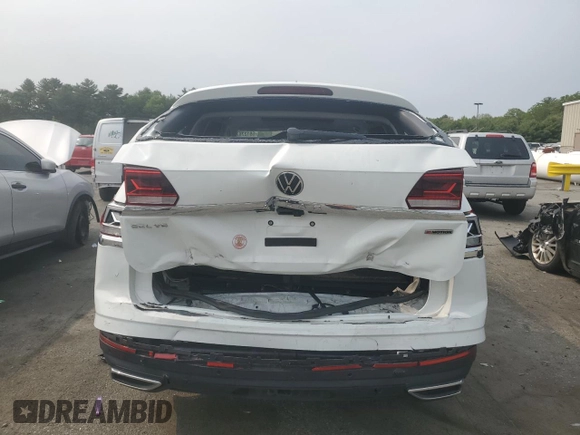 2021 Volkswagen Atlas SEL with VIN 1V2BR2CA7MC549227, listed as a Copart auction lot 59127625 with 35,698 mi miles and Salvage title. Bid and sale history available at DreamBid. Image 6.