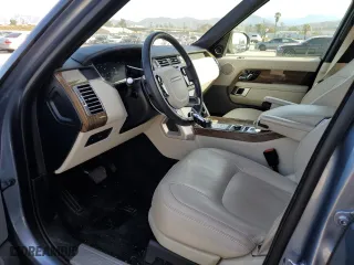 2019 Land Rover Range Rover with VIN SALGR2RV4KA549253, listed as a Copart auction lot 46128473 with 57,414 mi miles. Bid and sale history available at carsss.com. Image 7.