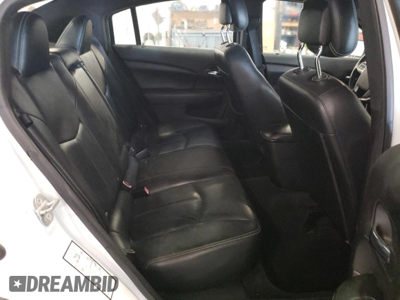 2013 Chrysler 200 Limited with VIN 1C3CCBCGXDN559321, listed as a Copart auction lot 56076125 with 193,861 mi miles and Clean Title. Bid and sale history available at DreamBid. Image 10.