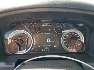 2021 Ram 1500 Tradesman z VIN 3C6RR7KT4MG693581, wystawiony jako Copart lot #53489595 z przebiegiem 96 693 mil mil oraz Szkoda całkowita • Salvage title. Historia ofert i sprzedaży dostępna na DreamBid. Obrazek 9.
