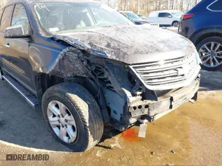 2017 Chevrolet Traverse LS with VIN 1GNKRFED8HJ145863, listed as a IAAI auction lot 41328824 with 76,222 mi miles. Bid and sale history available at carsss.com. Image 6.
