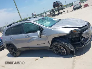 2021 Jeep Cherokee Altitude z VIN 1C4PJLLB4MD215146, wystawiony jako IAAI lot #42253929 z przebiegiem 42 666 mil mil oraz . Historia ofert i sprzedaży dostępna na DreamBid. Obrazek 13.