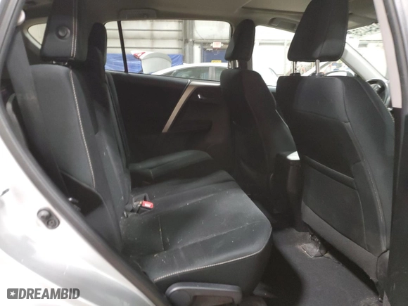 2015 Toyota RAV4 XLE with VIN 2T3RFREV3FW398677, listed as a Copart auction lot 51454435 with 319,208 mi miles and Clean Title. Bid and sale history available at carsss.com. Image 11.