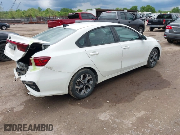 2020 Kia Forte LXS with VIN 3KPF24AD7LE142998, listed as a IAAI auction lot 42051498 with 166,013 mi miles and . Bid and sale history available at carsss.com. Image 4.