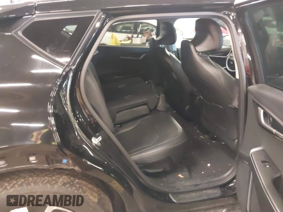 2022 Kia EV6 Wind z VIN KNDC3DLC8N5075492, wystawiony jako IAAI lot #41671331 z przebiegiem 22 122 mil mil oraz . Historia ofert i sprzedaży dostępna na DreamBid. Obrazek 8.