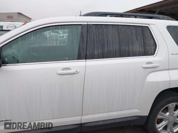 2017 GMC Terrain SLE z VIN 2GKFLNE33H6351011, wystawiony jako IAAI lot #40764787 z przebiegiem 78 184 mil mil oraz . Historia ofert i sprzedaży dostępna na DreamBid. Obrazek 14.