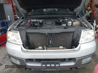 2004 Ford F-150 XLT z VIN 1FTPX14514NC14459, wystawiony jako IAAI lot #42361044 z przebiegiem 103 275 mil mil oraz . Historia ofert i sprzedaży dostępna na DreamBid. Obrazek 10.