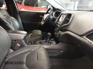 2020 Jeep Cherokee Limited z VIN 1C4PJMDN8LD534207, wystawiony jako IAAI lot #42457820 z przebiegiem 57 215 mil mil oraz . Historia ofert i sprzedaży dostępna na DreamBid. Obrazek 5.