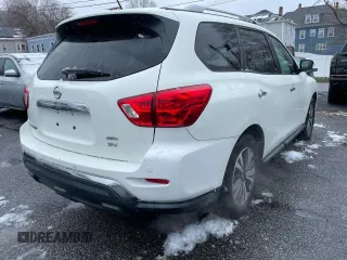 2017 Nissan Pathfinder SL with VIN 5N1DR2MM1HC652065, listed as a Copart auction lot 55113225 with 148,576 mi miles and Clean Title. Bid and sale history available at carsss.com. Image 4.