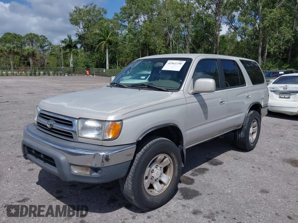 1999 Toyota 4Runner SR5 with VIN JT3GN86R9X0108555, listed as a IAAI auction lot 41963750 with 298,525 mi miles. Bid and sale history available at carsss.com. Image 12.