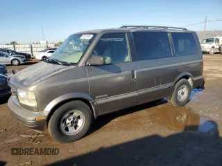1999 GMC Safari Passenger with VIN 1GKDM19WXXB535889, listed as a Copart auction lot 85915494 with 181,835 mi miles and Salvage Title. Bid and sale history available at carsss.com. Image 1.