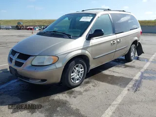 2003 Dodge Caravan Sport with VIN 2D4GP44R73R279132, listed as a IAAI auction lot 42100140 with 218,201 mi miles and . Bid and sale history available at carsss.com. Image 17.