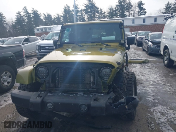 2007 Jeep Wrangler Unlimited Sahara z VIN 1J4GA59137L147257, wystawiony jako IAAI lot #41565673 z przebiegiem 187 982 mil mil oraz . Historia ofert i sprzedaży dostępna na DreamBid. Obrazek 12.